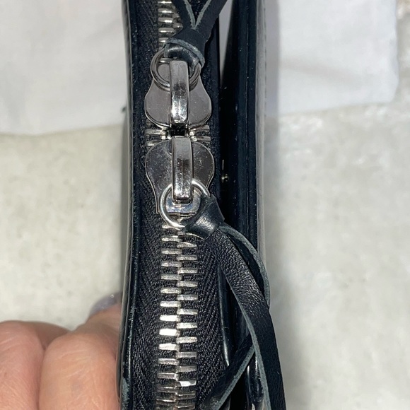 Balenciaga BiFold Compact Wallet - Picture 2 of 12